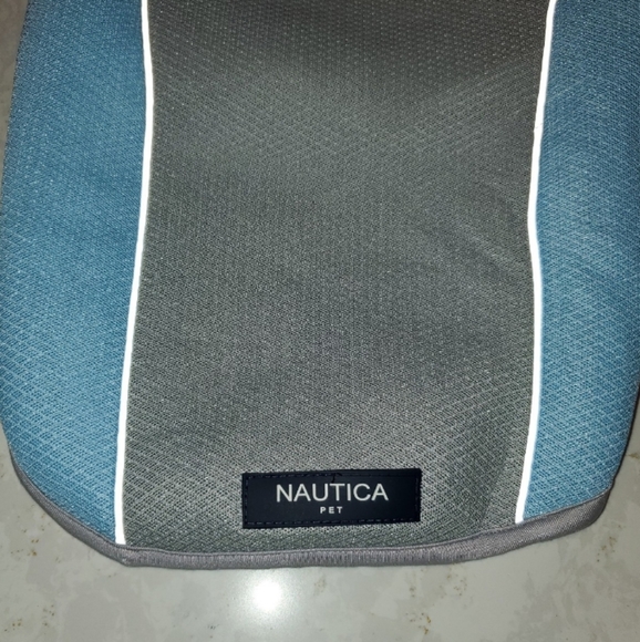 Nautica Pet Cooling Dog Jacket - Picture 2 of 6